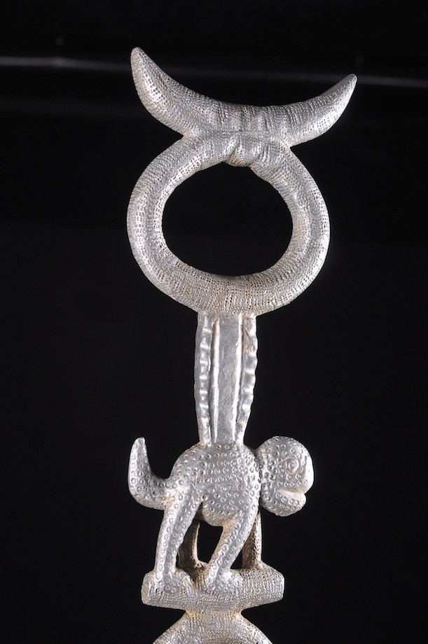 Canne de dignitaire en bois et aluminium - Fon - Benin - Objets de regalia
