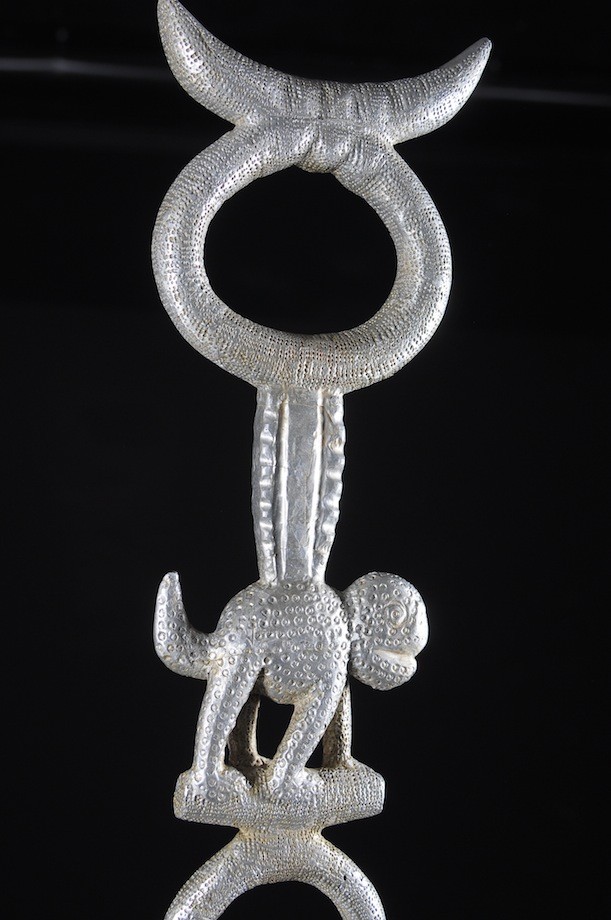 Canne de dignitaire en bois et aluminium - Fon - Benin - Objets de regalia