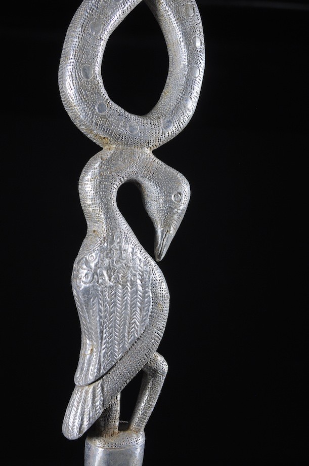 Canne de dignitaire en bois et aluminium - Fon - Benin - Objets de regalia