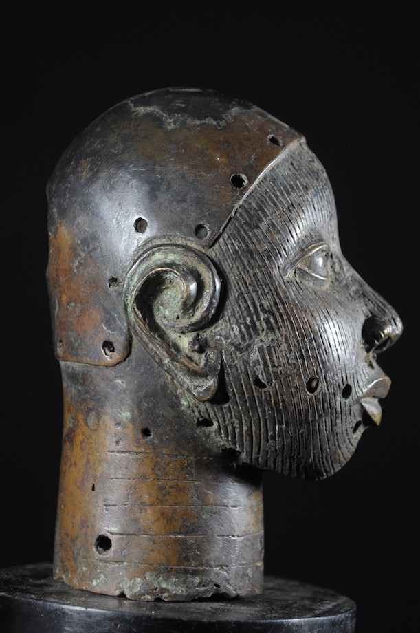 Tete commemorative Oba Bronze Ife - Bini Edo - Nigeria