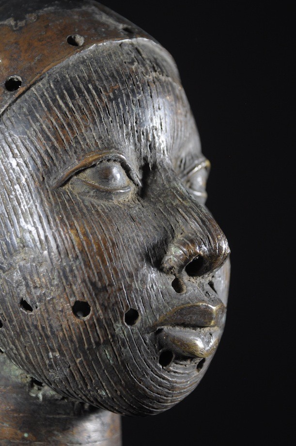 Tete commemorative Oba Bronze Ife - Bini Edo - Nigeria