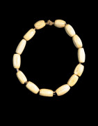 Collier Royal en Os - Bamoun - Cameroun