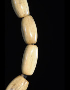 Collier Royal en Os - Bamoun - Cameroun