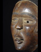 Masque portrait Blanc - Kongo Yombe - RDC Zaire