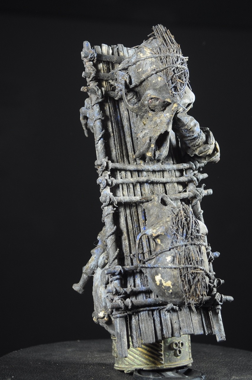 Fetiche Cranes de singe et gourde - Vaudou - Fongbe - Benin