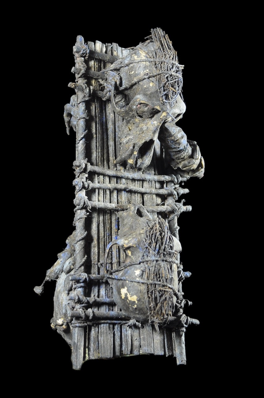 Fetiche Cranes de singe et gourde - Vaudou - Fongbe - Benin