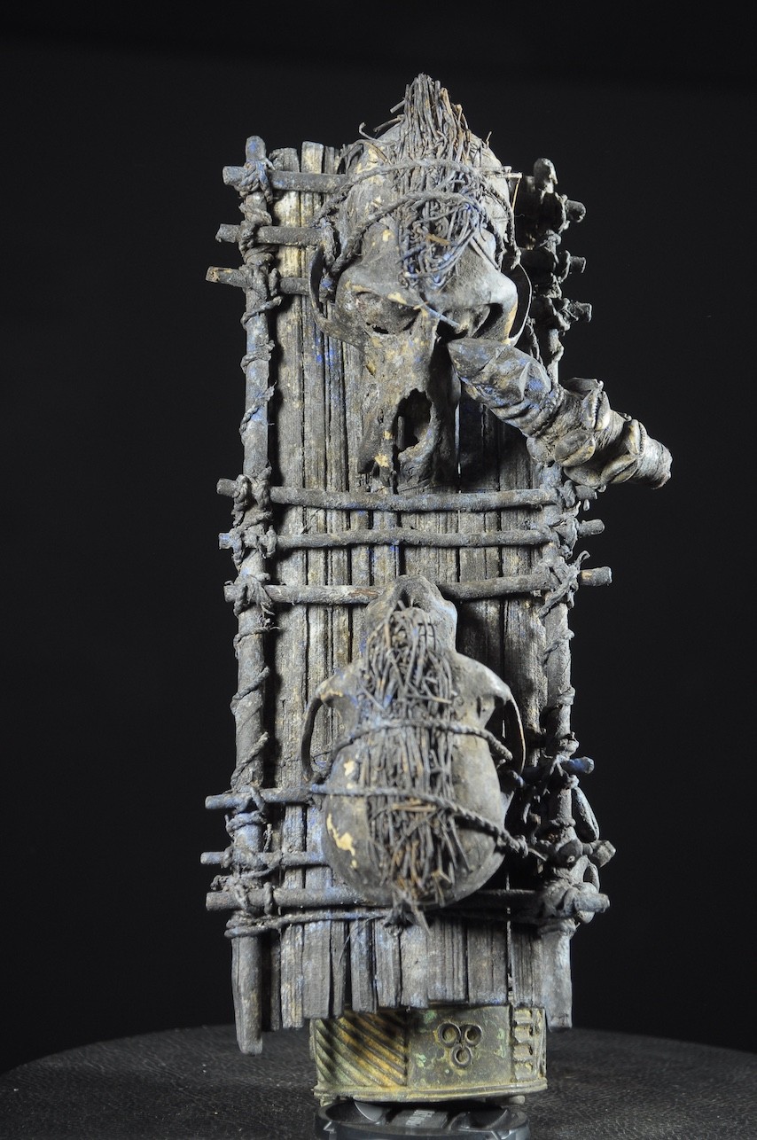 Fetiche Cranes de singe et gourde - Vaudou - Fongbe - Benin