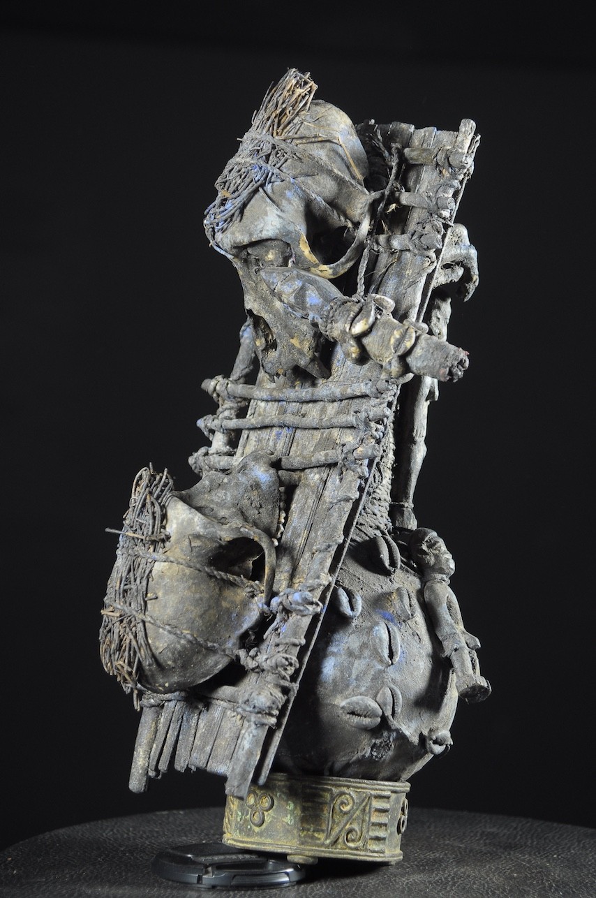 Fetiche Cranes de singe et gourde - Vaudou - Fongbe - Benin