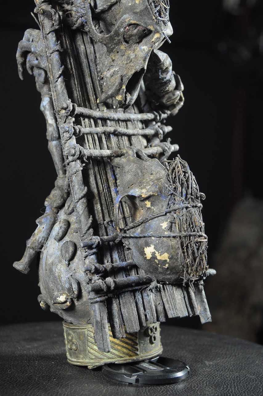 Fetiche Cranes de singe et gourde - Vaudou - Fongbe - Benin