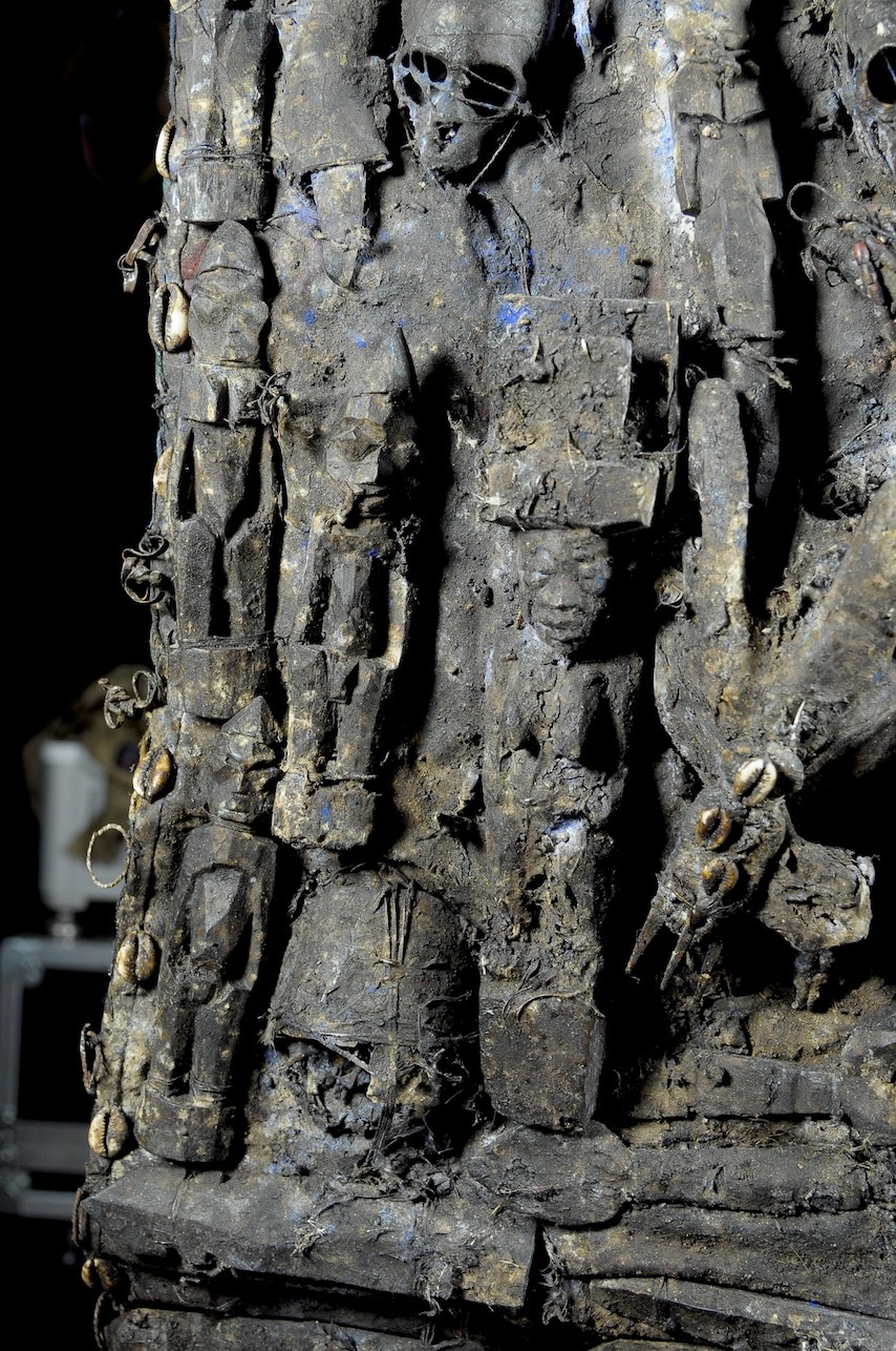 Egun - Costume de féticheur Babalawo Ifa - Yoruba - Benin / Nigeria