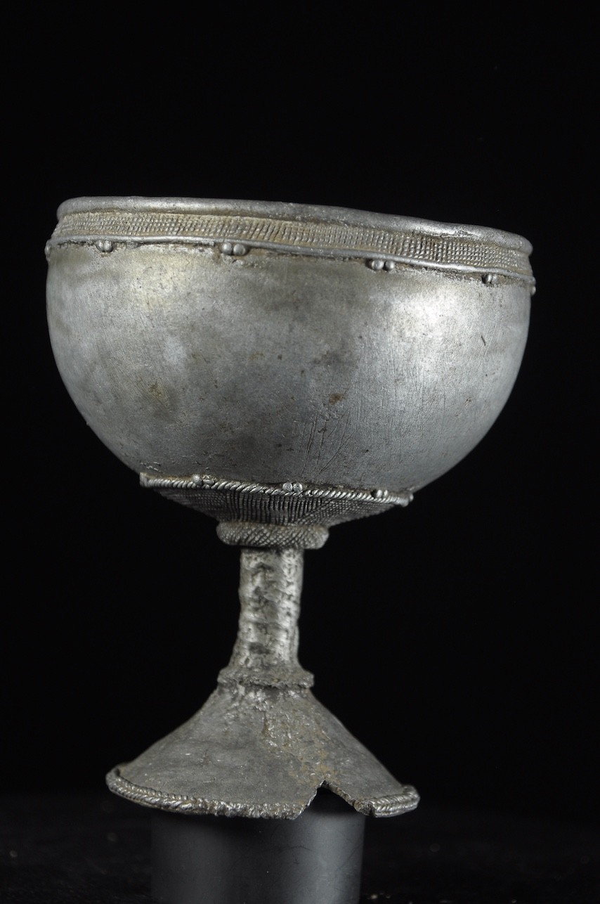 Coupe en aluminium - Kapsiki / Kirdi - Cameroun