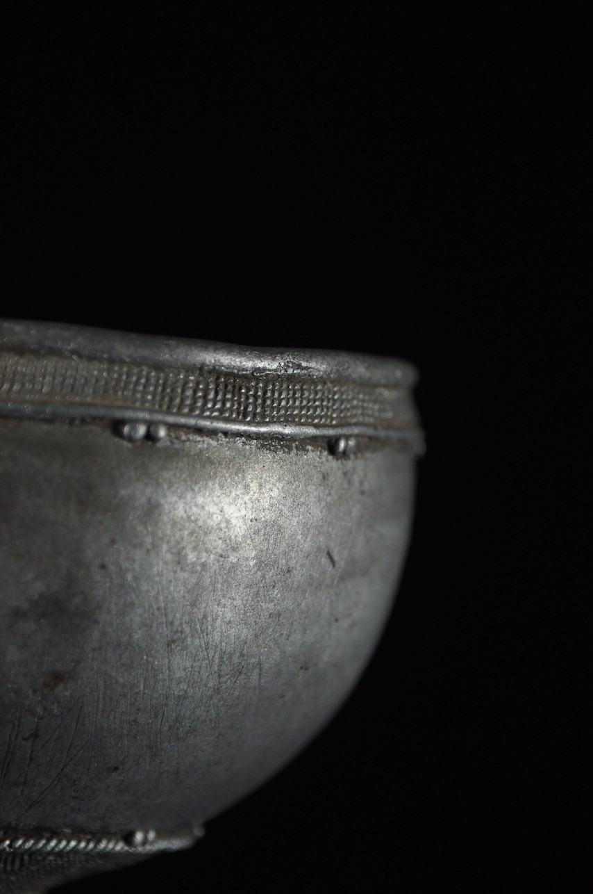 Coupe en aluminium - Kapsiki / Kirdi - Cameroun
