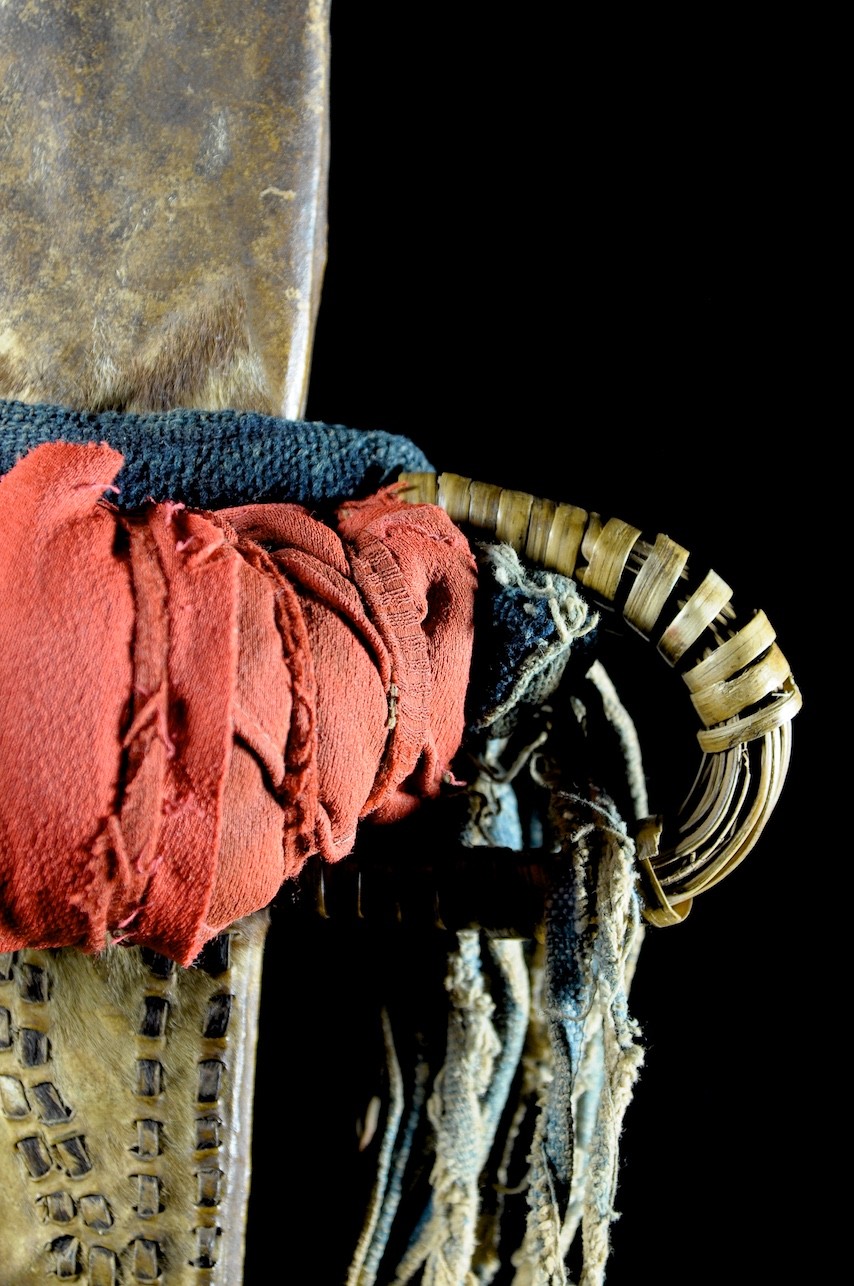 Couteau Glaive et son etui en cuir - Bamileke - Cameroun