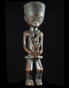 Statue cultuelle maternité - Chokwe - Angola
