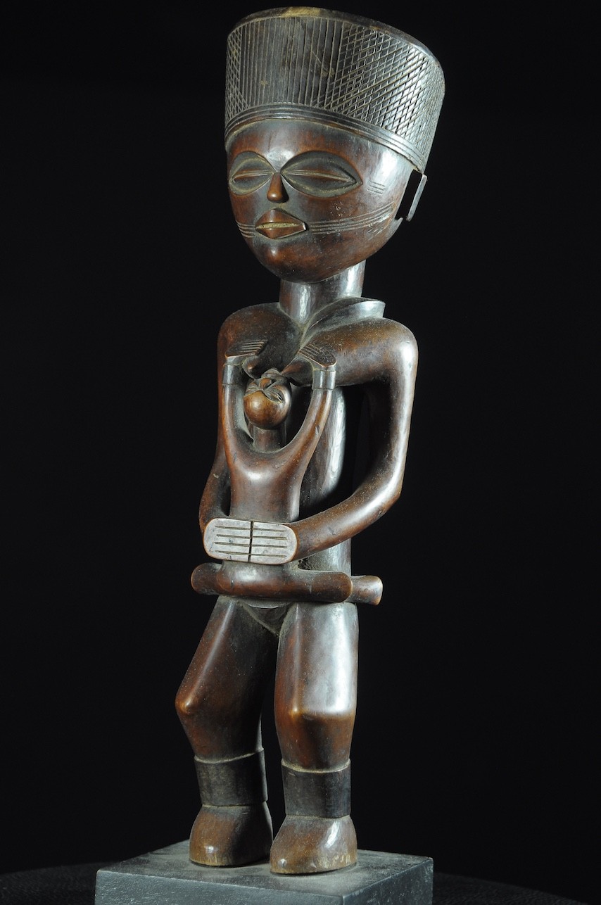 Statue cultuelle maternité - Chokwe - Angola
