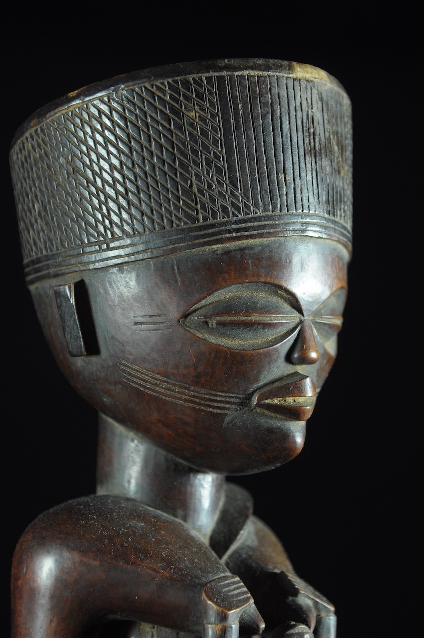 Statue cultuelle maternité - Chokwe - Angola
