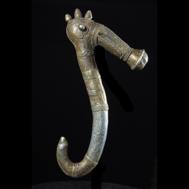 Zendé massue en fonte d'aluminium - Mossi - Burkina Faso - Objets de regalia