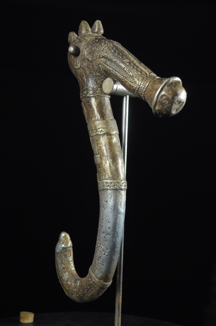 Zandé massue en fonte d'aluminium - Mossi - Burkina Faso - Objets de regalia