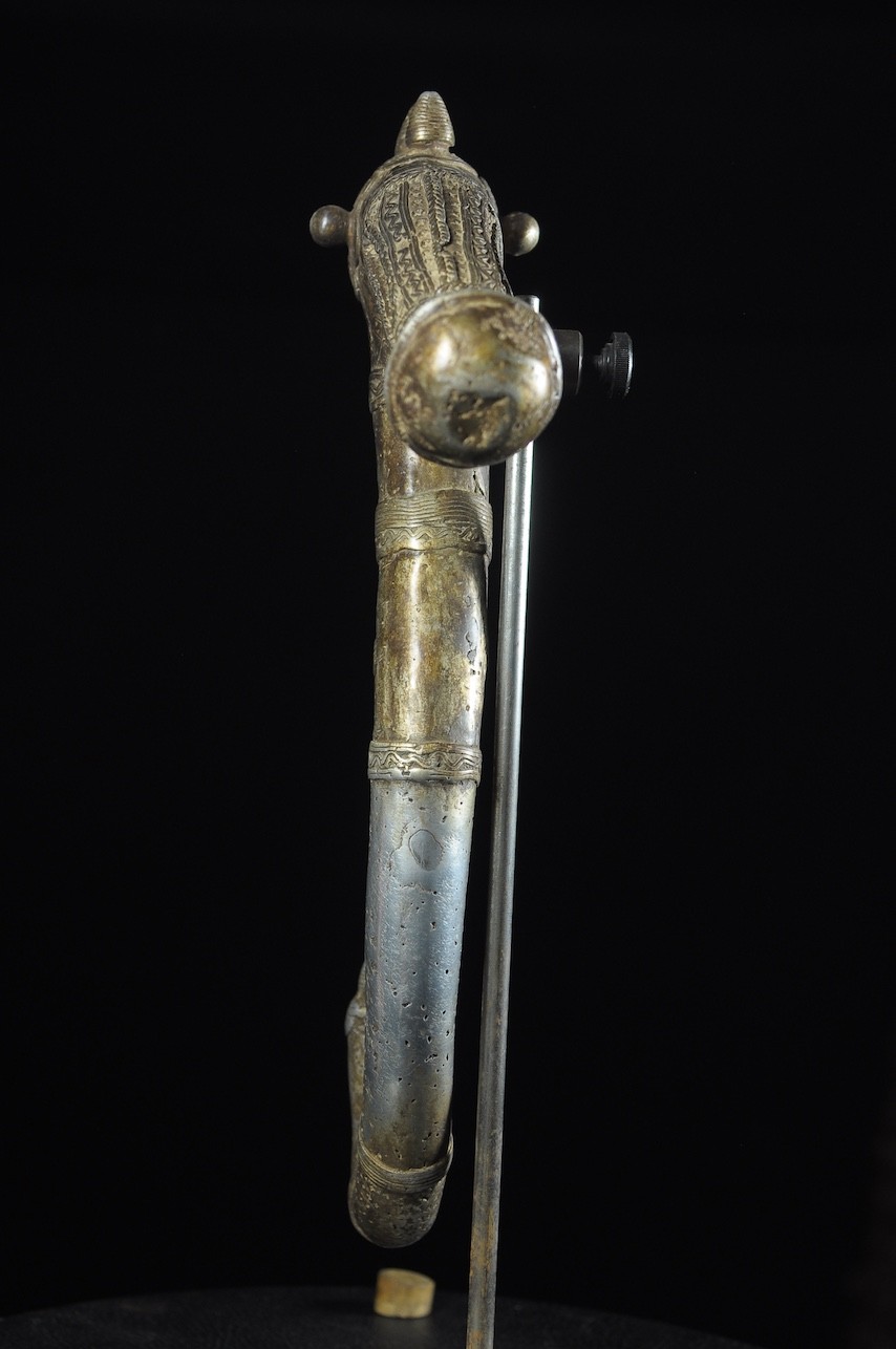 Zandé massue en fonte d'aluminium - Mossi - Burkina Faso - Objets de regalia