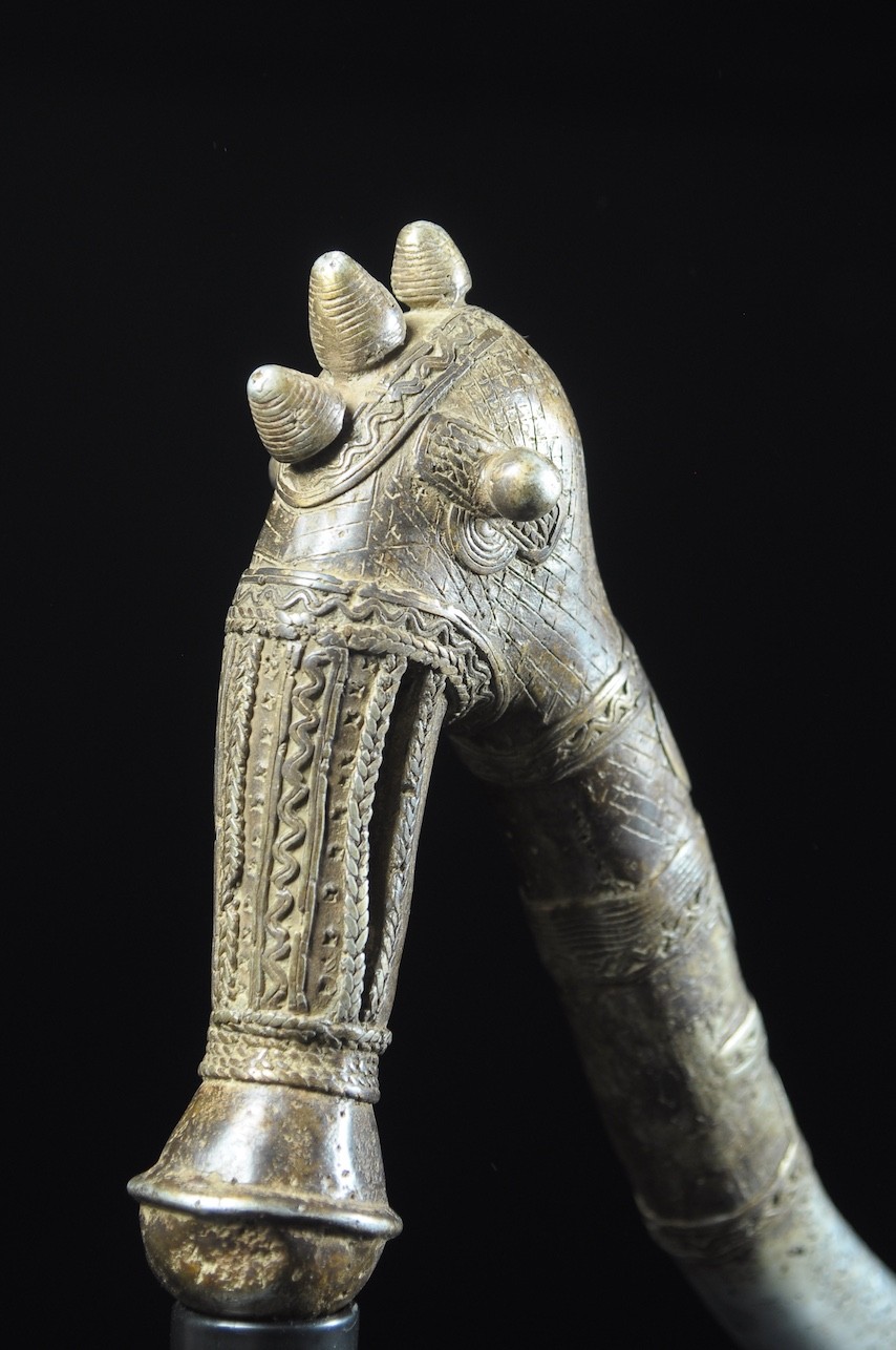 Zandé massue en fonte d'aluminium - Mossi - Burkina Faso - Objets de regalia