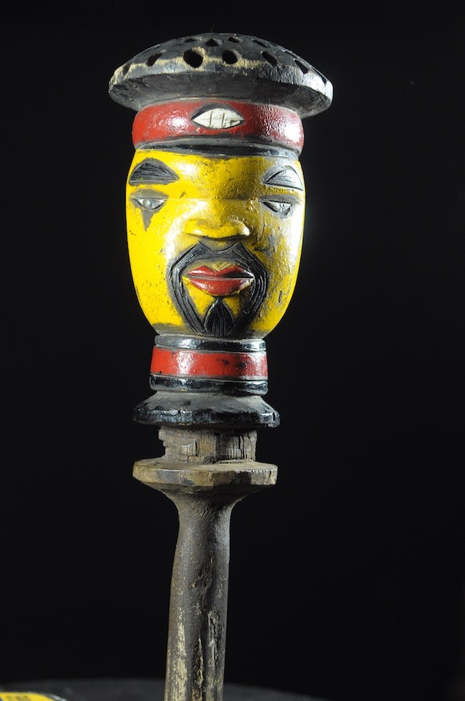 Tete Kebe Kebe Marionette Chef Traditionnel - Kuyu - Kuyu - Congo Brazzaville