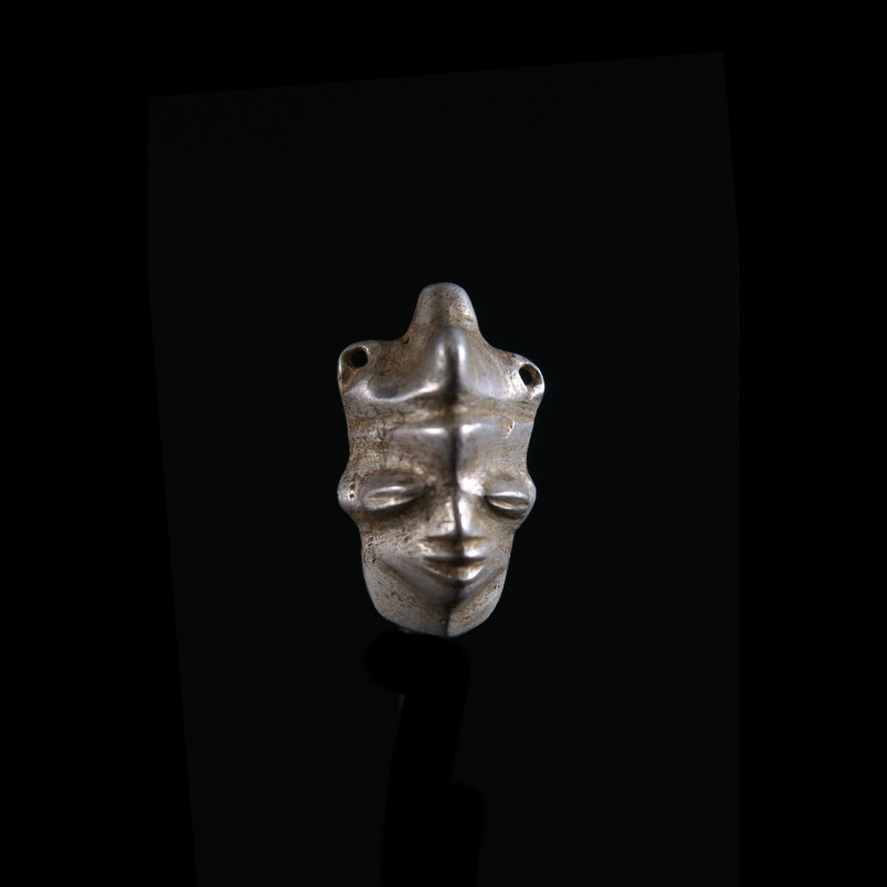 Amulette Ikhoko en aluminium - Pende - RDC Zaire