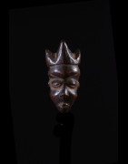Amulette Ikhoko en bois - Pende - RDC Zaire