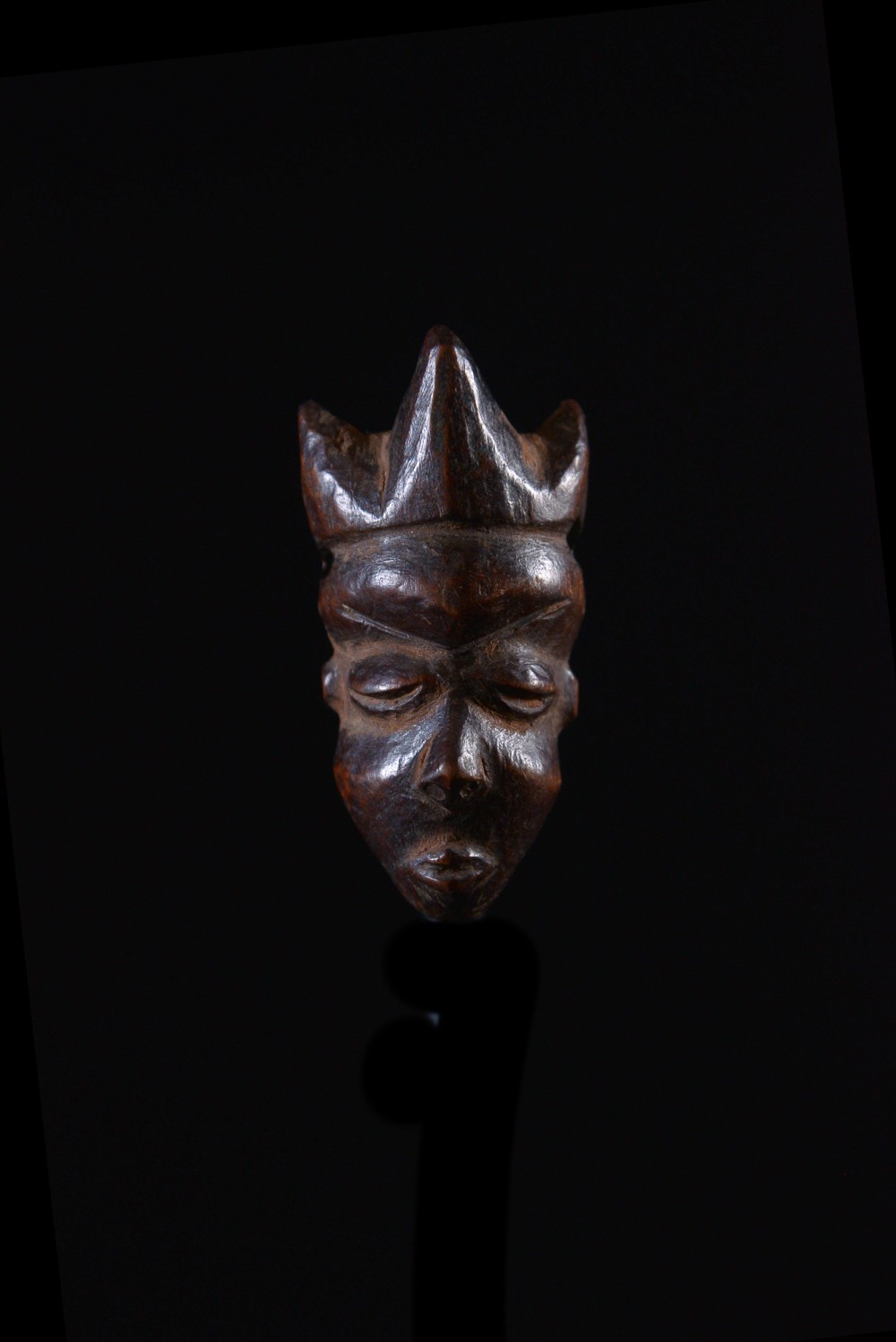 Amulette Ikhoko en bois - Pende - RDC Zaire