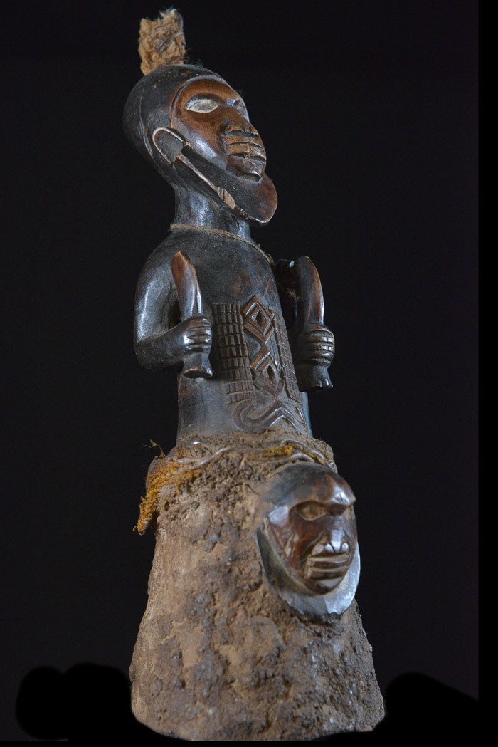 Statue cultuelle banganga - Bembe - RDC Zaire