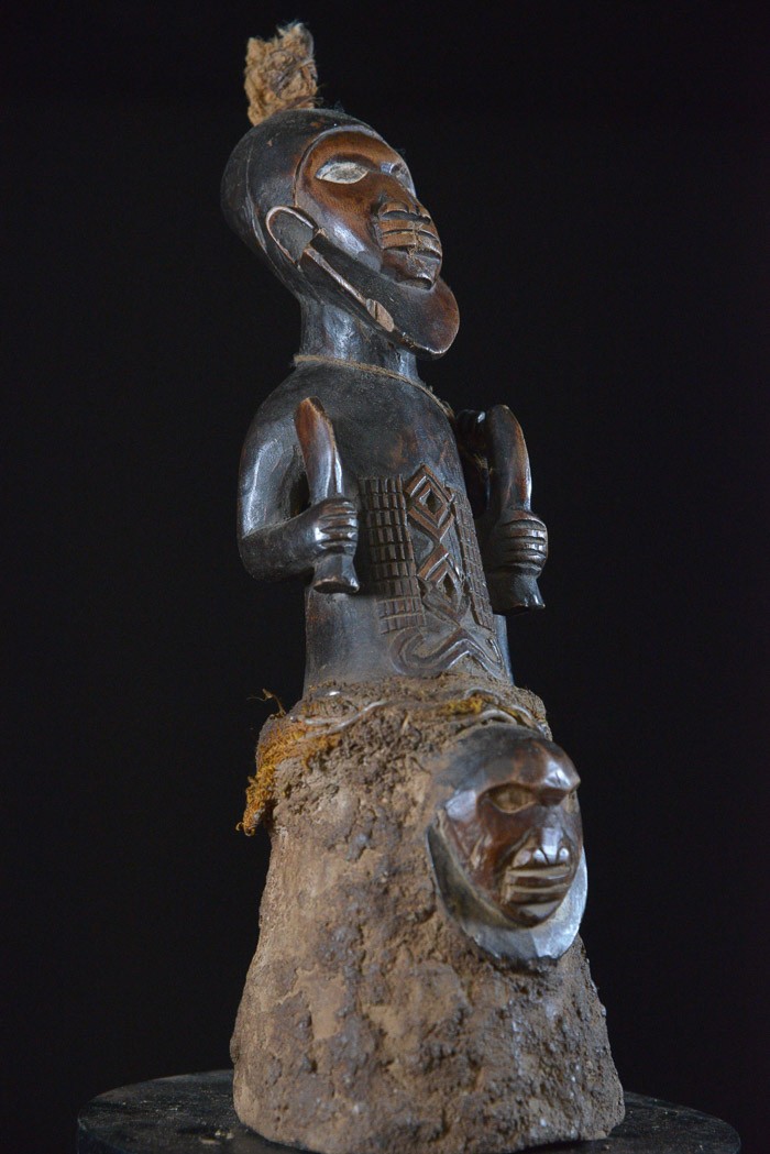 Statue cultuelle banganga - Bembe - RDC Zaire