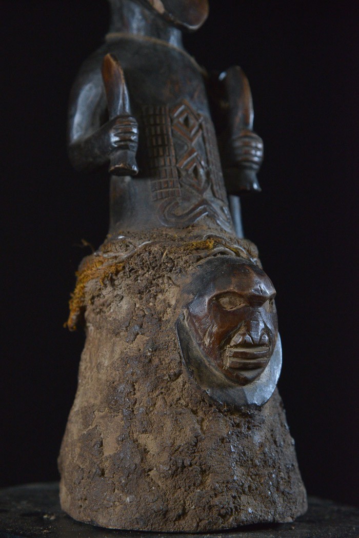 Statue cultuelle banganga - Bembe - RDC Zaire