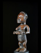 Statue cultuelle maternité - Bembe - RDC Zaire