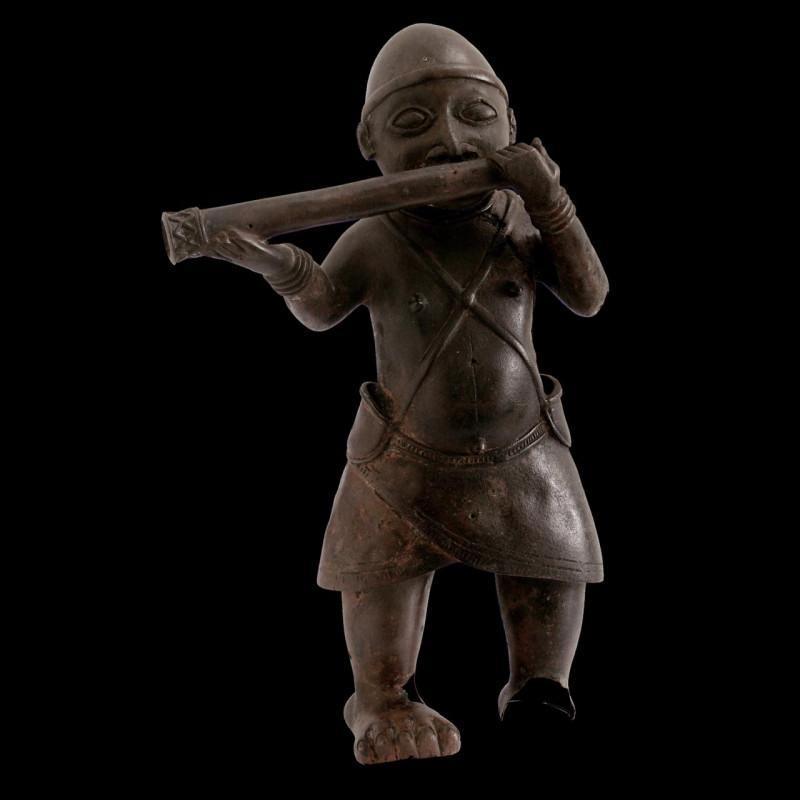 Joueur de trompe en bronze - Bini - Nigeria - Bronzes d’ife