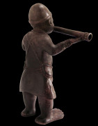 Joueur de trompe en bronze - Bini - Nigeria - Bronzes d’ife