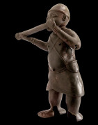 Joueur de trompe en bronze - Bini - Nigeria - Bronzes d’ife