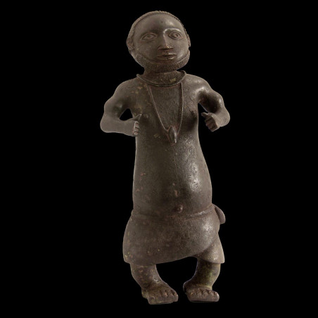Nain de cour Joueur de trompe en bronze - Bini - Nigeria - Bronzes d’ife