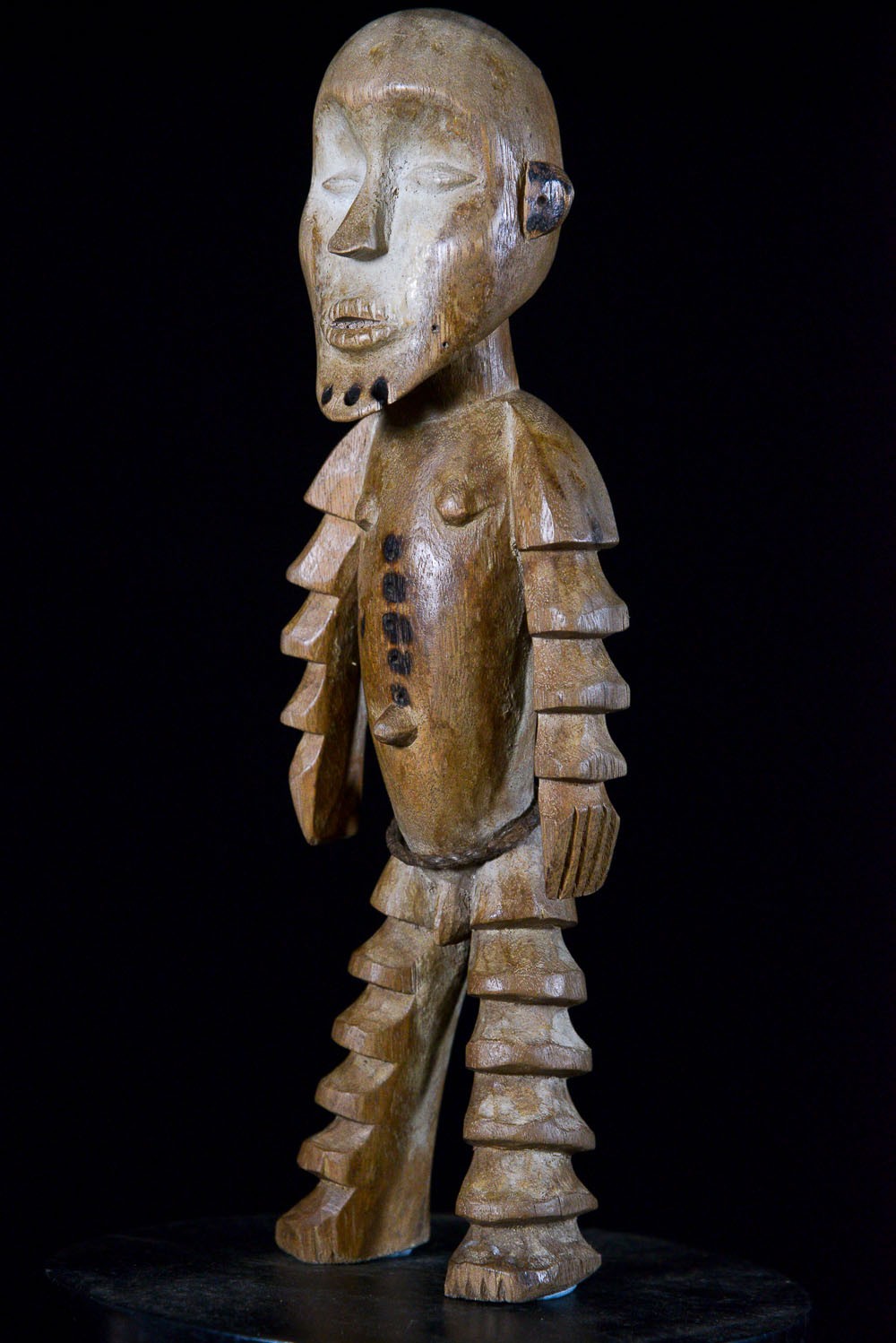 Statuette anthropomorphe Iginga - Lega - RDC Zaire