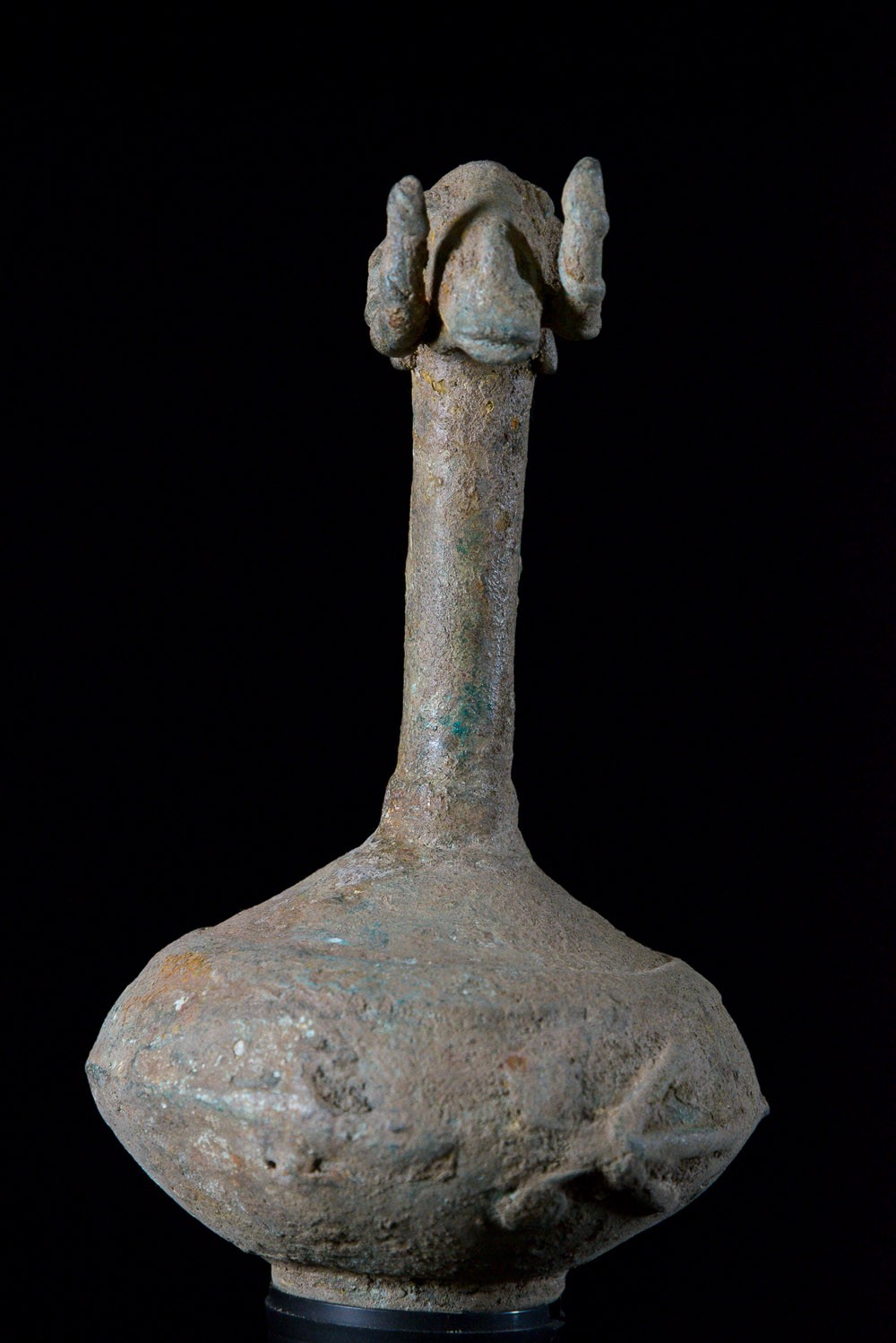 Vase d'autel zoomorphe en bronze - Dogon - Mali