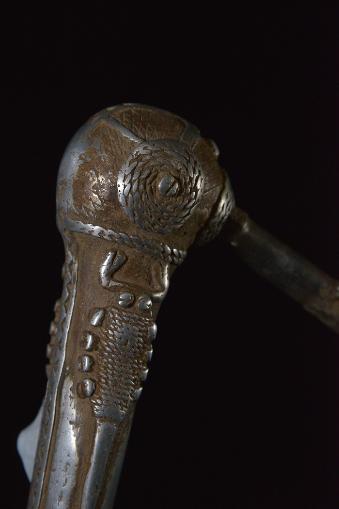 Zandé herminette en fonte d'aluminium - Mossi - Burkina Faso - Objets de regalia