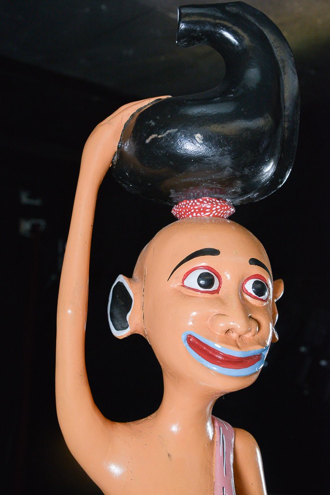 Sculpture Shetani Femme et enfants - Agostino Malaba - Makonde