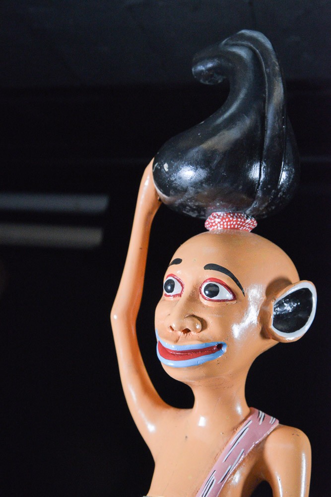 Sculpture Shetani Femme et enfants - Agostino Malaba - Makonde