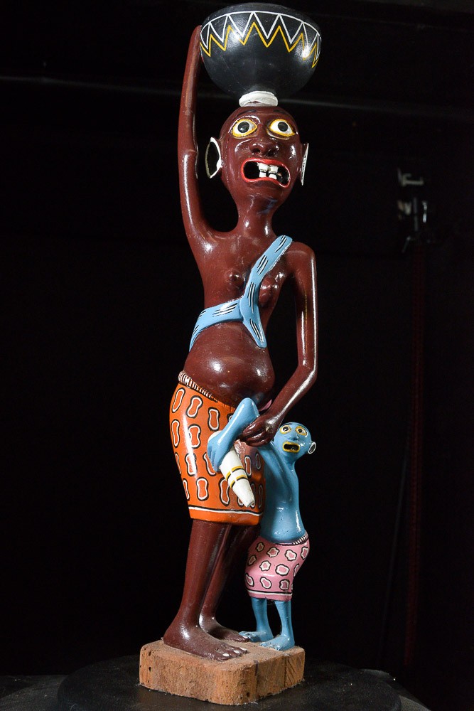 Sculpture Shetani Femme et enfant - Agostino Malaba - Makonde