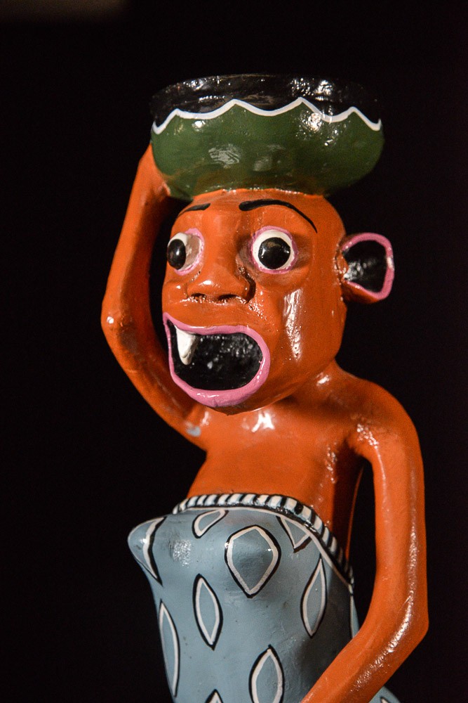 Sculpture Shetani Femme Vase Et Enfant - George Lilanga - Makonde