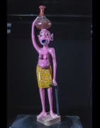 Sculpture Shetani Femme Avec Canne - Agostino Malaba - Makonde