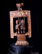 Panneau protecteur Nzambi - Holo - RDC Zaire / Angola - Statue a