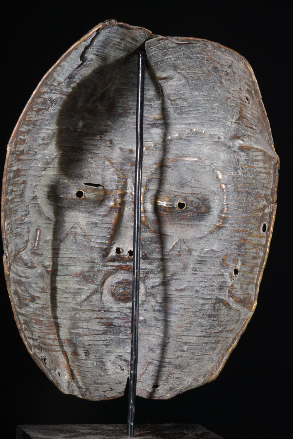 Masque en cuivre ngongo munene - Ding Tukongo - RDC Zaire