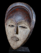 Masque blanc - Tsogho - Gabon