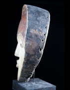 Masque blanc - Tsogho - Gabon
