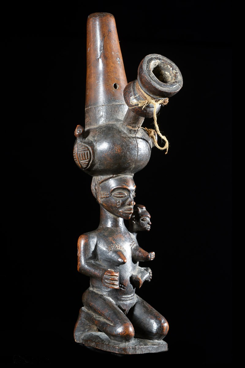 Pipe céremonielle a tabac ou chanvre - Chokwe - Angola