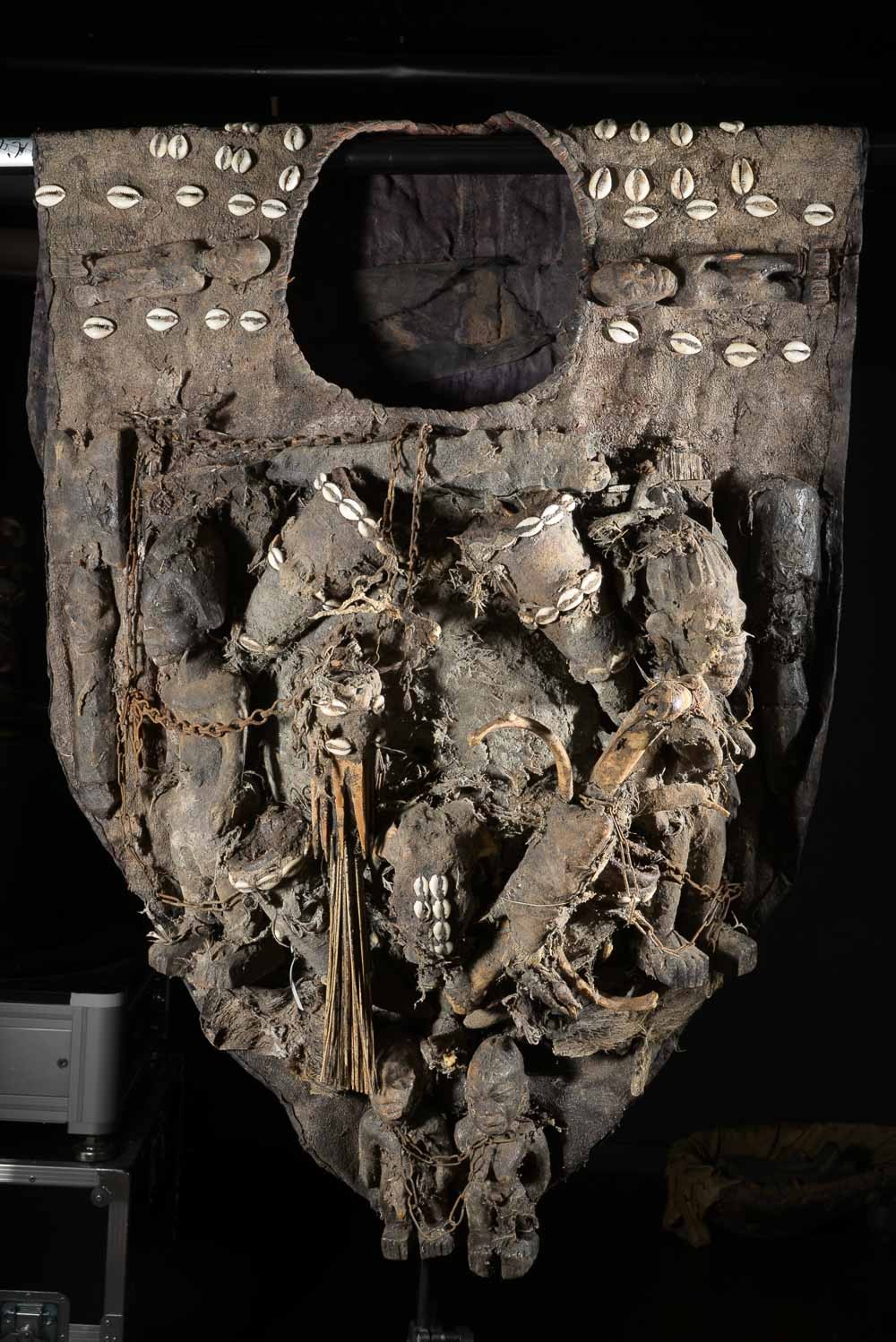 Egun - Costume de féticheur Babalawo Ifa - Yoruba - Benin / Nigeria